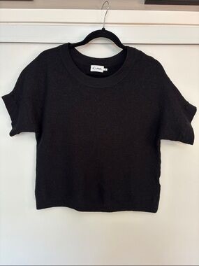 R Label Womens Cropped Black Sweater Top Size Small Medium Quiet Luxury Wool